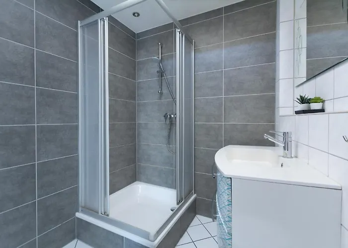 T&k - 1-3 - شقة *